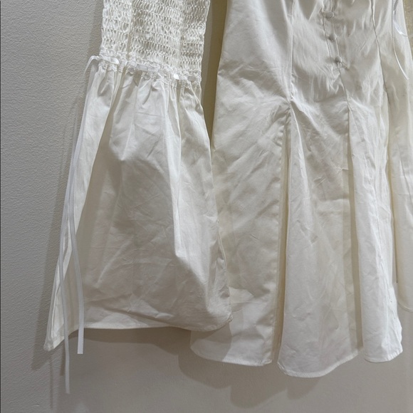 HOCB Ellerie White Cotton Flute Sleeve Mini Dress - Picture 8 of 10